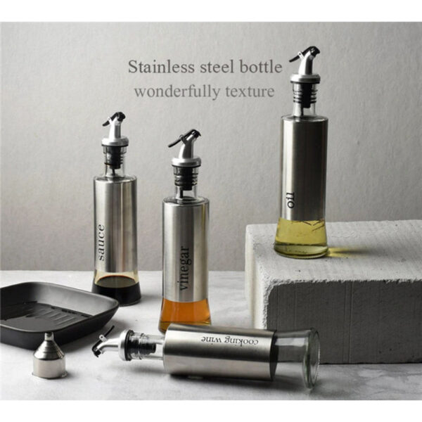 300ml High-Quality Stainless-Steel Covered Smart Glass Oil Bottle - Image 7